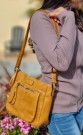  Lycke Nora Crossover Veske, mustard thumbnail