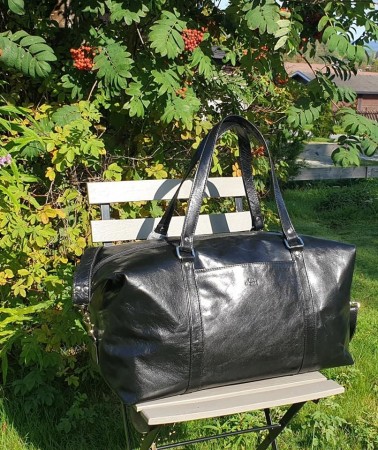 Skinnbag The Monte Weekendbag Bagorama kampanje. Fri Frakt!