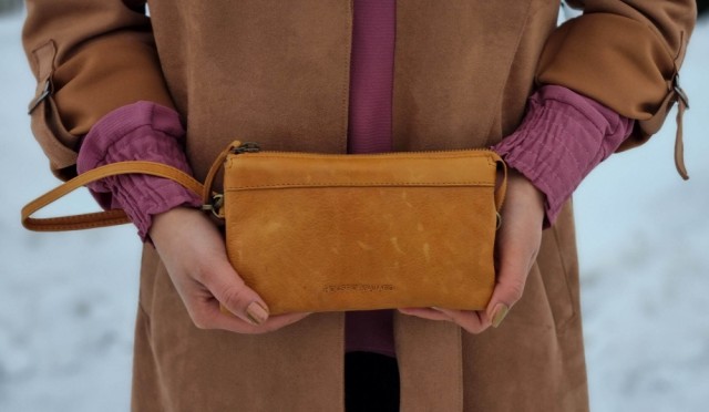 House of Sajaco Clutch Veske, cognac