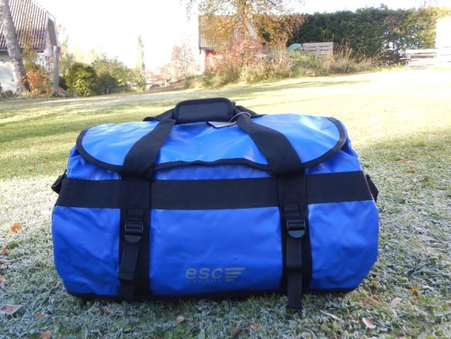 Escape Bag, light blue (front)