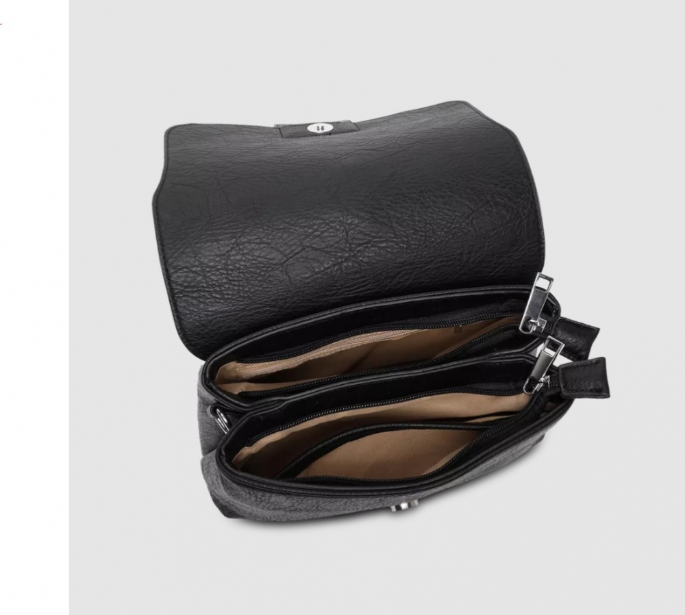 Duffy Flap Bag, Svart