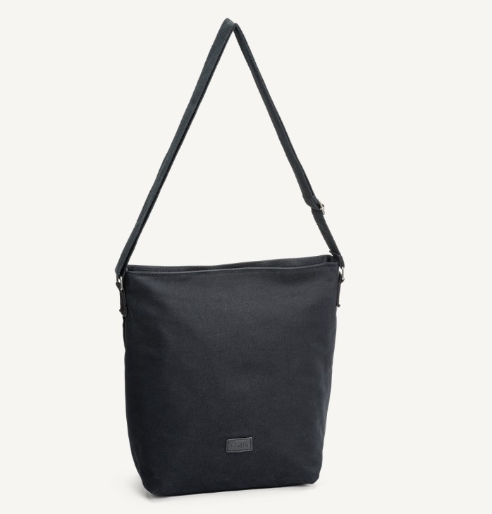 Duffy Hobo, Svart