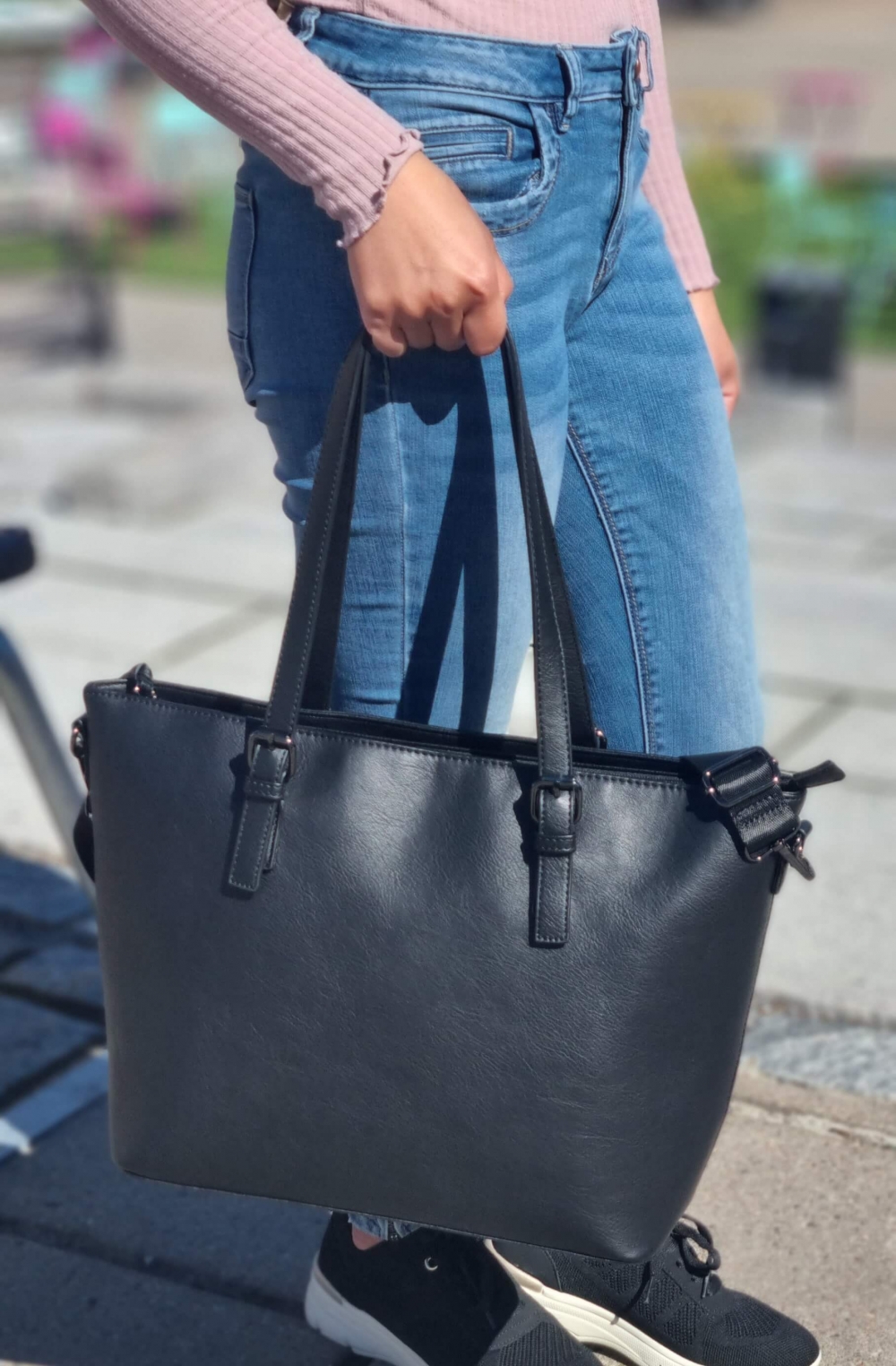 Puccini Tote Bag, Svart