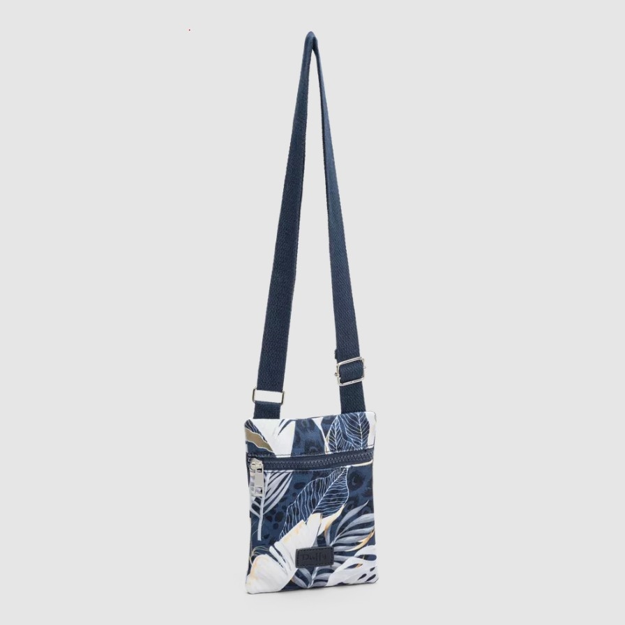  Duffy Crossover, Navymulti