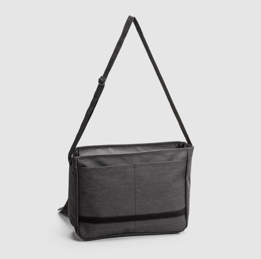 Duffy Flapbag, Svart